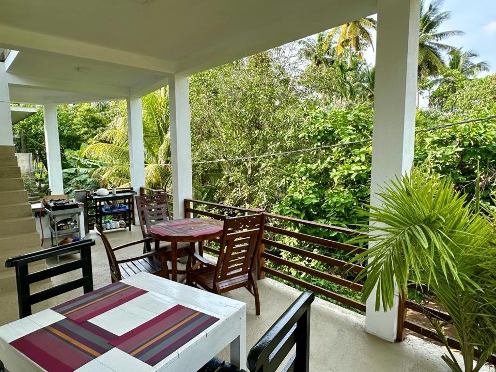 Siyon Yula - Guest House Hikkaduwa Zewnętrze zdjęcie